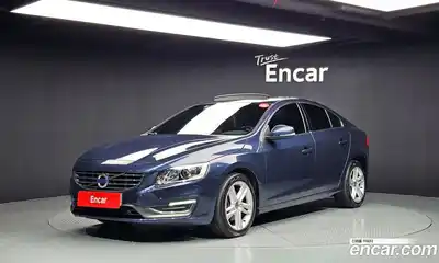 Volvo S60, 2015