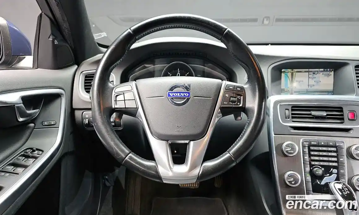 Volvo S60 2015 2.0 гидро в Москве № 164668, фото 13