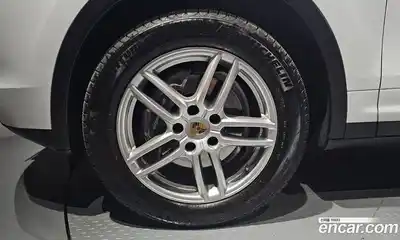 Porsche Cayenne 2016 3.0 гидро в Москве № 165443, миниатюра 5