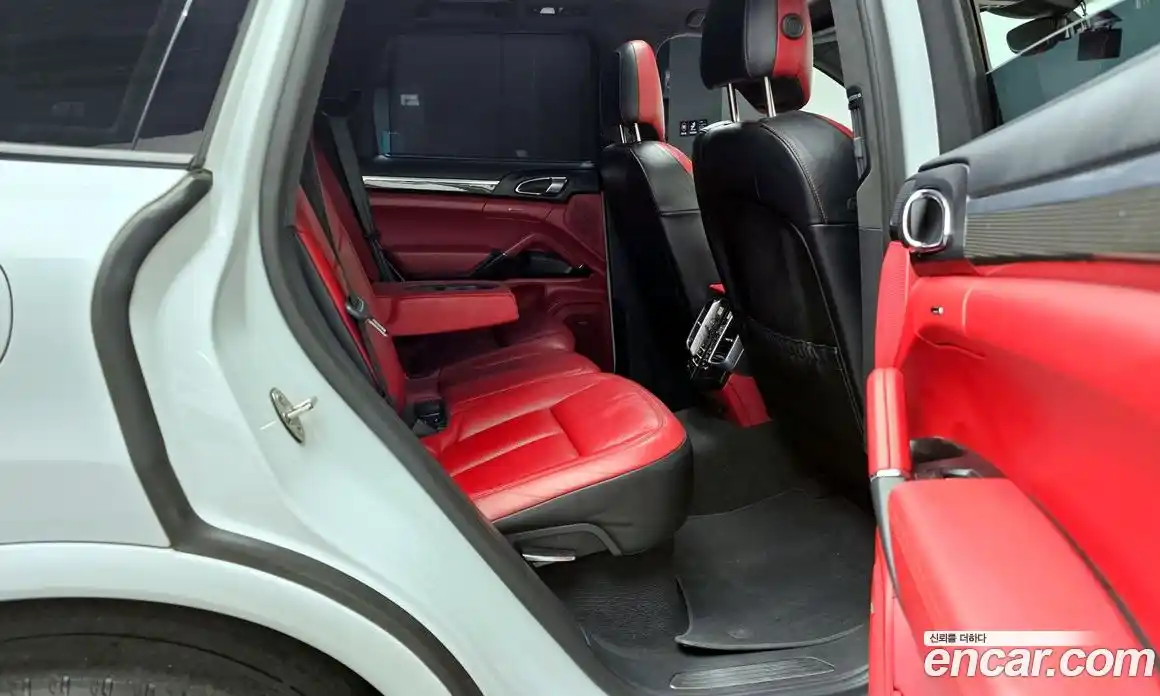 Porsche Cayenne 2016 3.6 гидро в Москве № 165588, фото 12