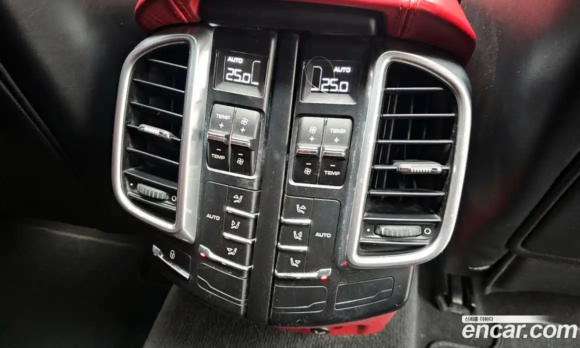 Porsche Cayenne 2016 3.6 гидро в Москве № 165588, фото 19