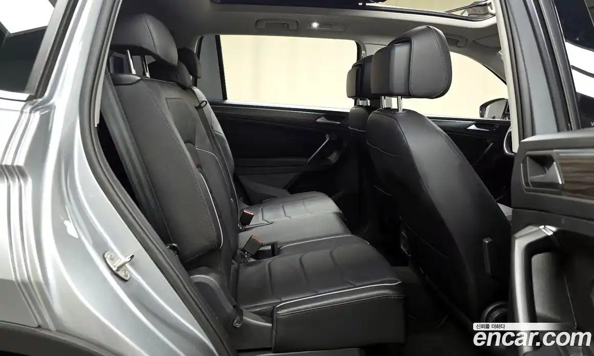 Volkswagen Tiguan 2022 2.0 гидро в Москве № 168542, фото 12