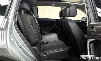 Volkswagen Tiguan 2022 2.0 гидро в Москве № 168542, миниатюра 12