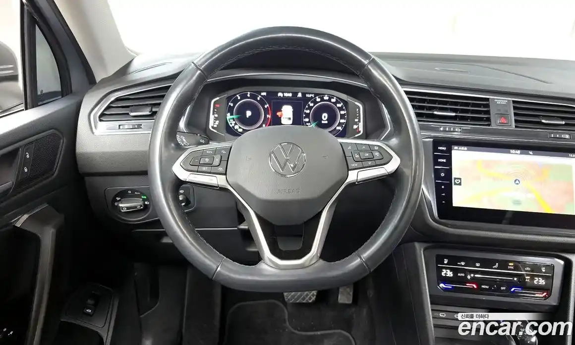 Volkswagen Tiguan 2022 2.0 гидро в Москве № 168542, фото 13