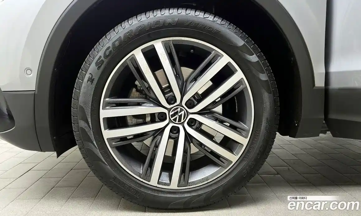 Volkswagen Tiguan 2022 2.0 гидро в Москве № 168542, фото 5