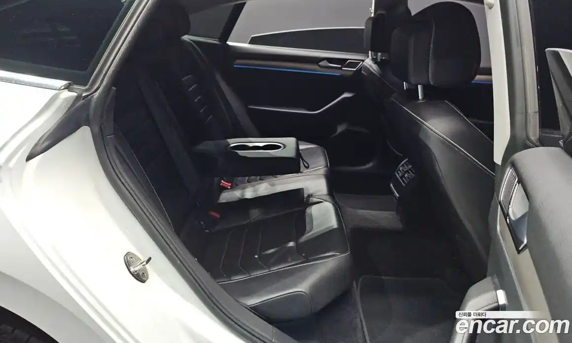 Volkswagen Arteon 2019 2.0 гидро в Москве № 169107, фото 12