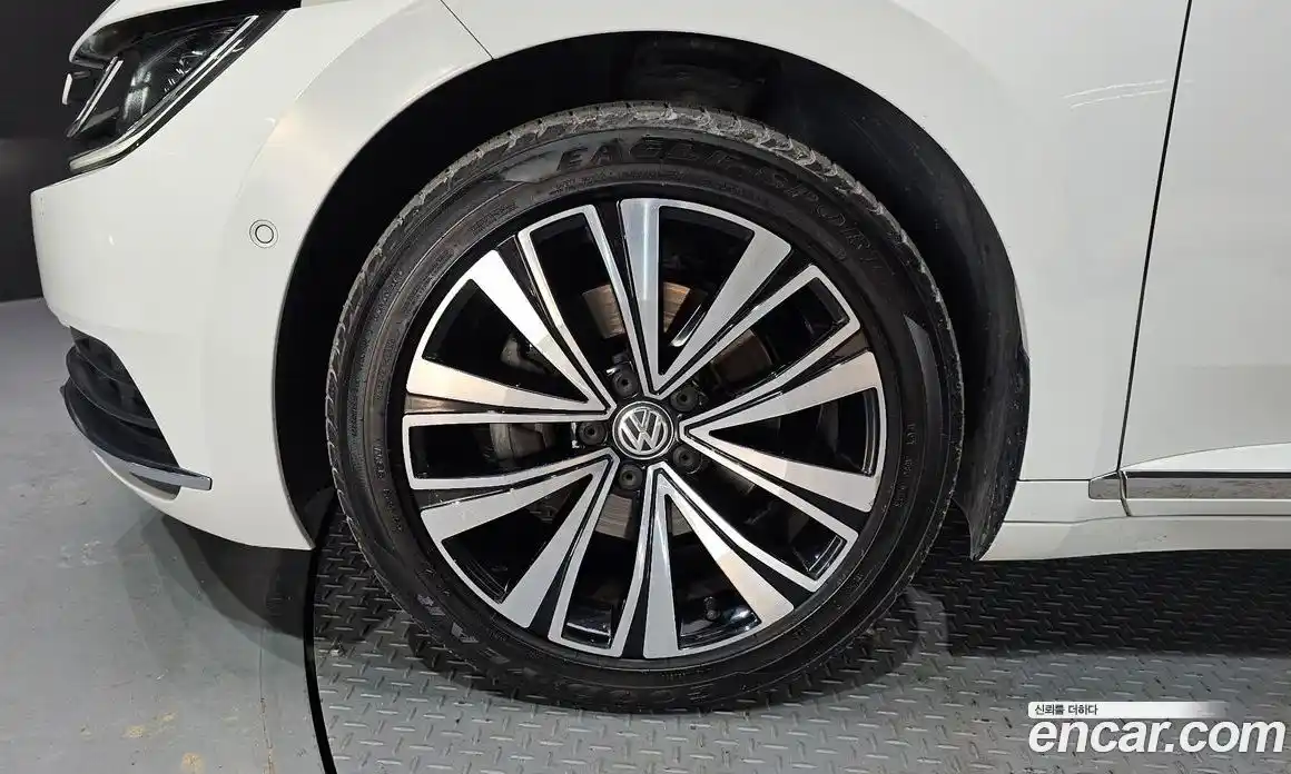 Volkswagen Arteon 2019 2.0 гидро в Москве № 169107, фото 5