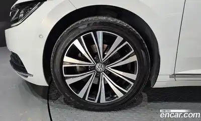 Volkswagen Arteon 2019 2.0 гидро в Москве № 169107, миниатюра 5