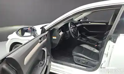 Volkswagen Arteon 2019 2.0 гидро в Москве № 169107, миниатюра 10