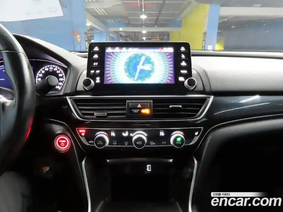 Honda Accord 2019 2.0 гидро в Москве № 170544, фото 12