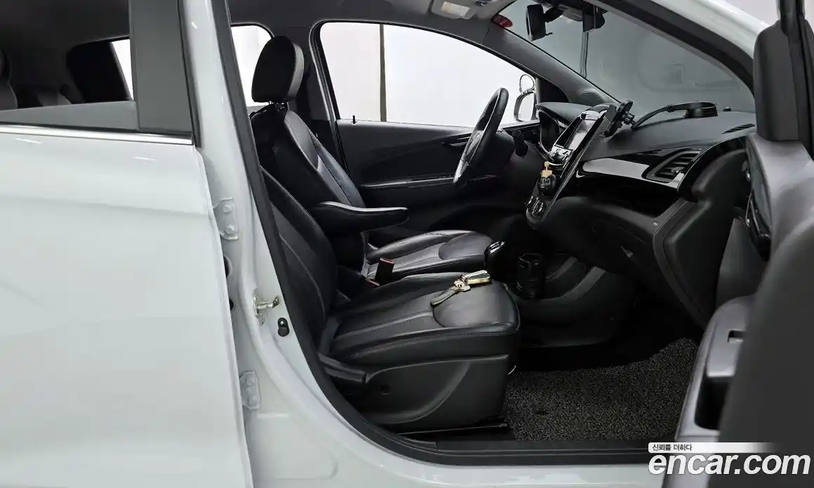 Chevrolet Spark 2019 1.0 гидро в Москве № 1833680, фото 17
