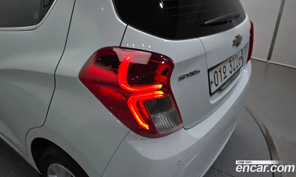Chevrolet Spark 2019 1.0 гидро в Москве № 1833680, фото 9