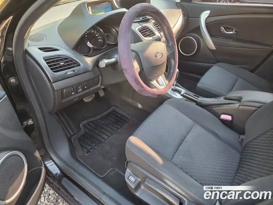 Renault SM3 2009 1.6 гидро в Москве № 1835152, фото 14
