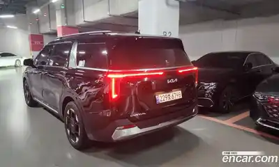 Kia Canival 2024 1.6 гидро в Москве № 1977547, миниатюра 5
