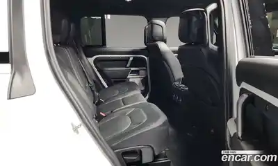 Land Rover Defender 2024 3.0 гидро в Москве № 198082, миниатюра 12