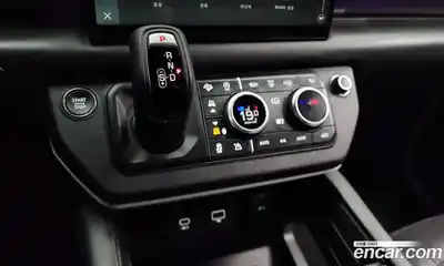 Land Rover Defender 2024 3.0 гидро в Москве № 198082, миниатюра 9