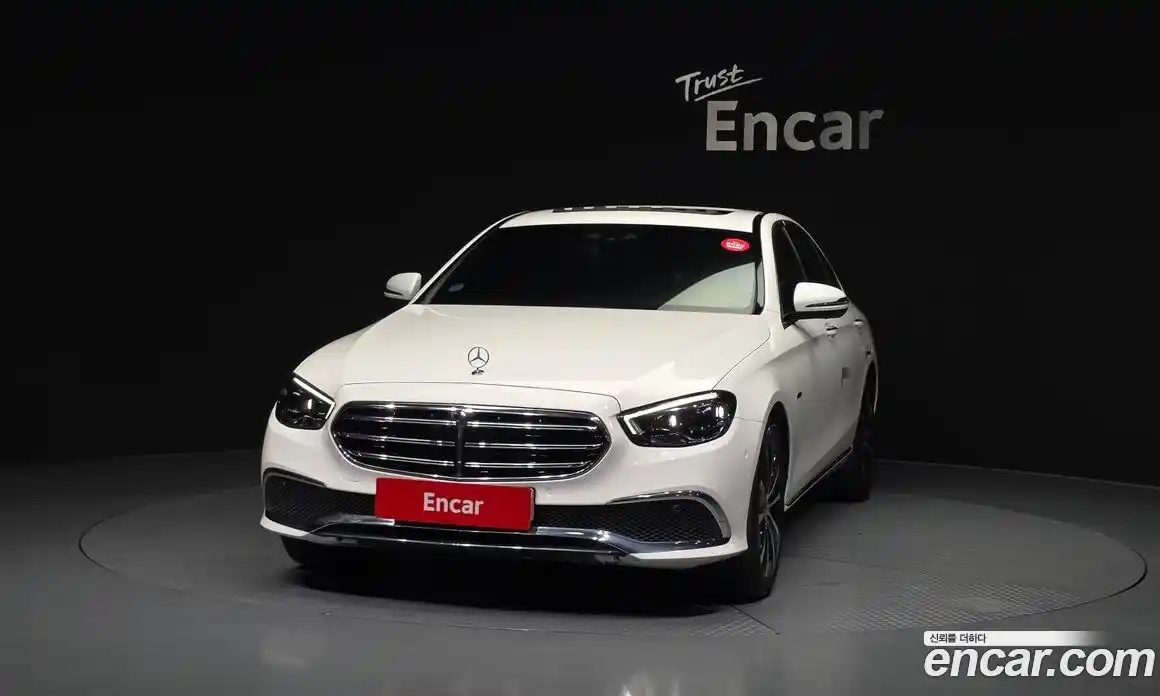 Mercedes-Benz E-Class 2021 2.0 гидро в Москве № 1981059, фото 3