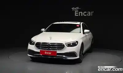 Mercedes-Benz E-Class 2021 2.0 гидро в Москве № 1981059, миниатюра 3