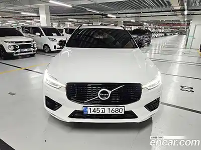 Volvo XC60 2020 2.0 гидро в Москве № 1981723, миниатюра 2