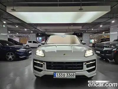 Porsche Cayenne, 2025