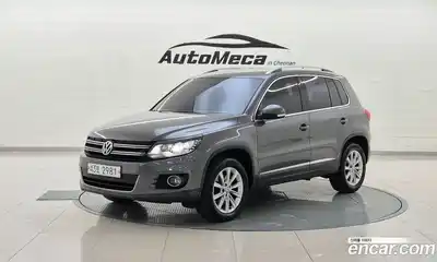 Volkswagen Tiguan, 2014