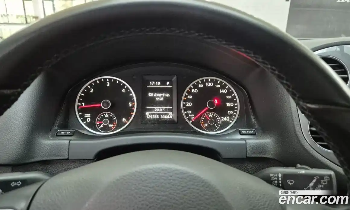 Volkswagen Tiguan 2014 2.0 гидро в Москве № 1982542, фото 15