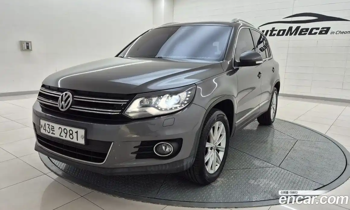 Volkswagen Tiguan 2014 2.0 гидро в Москве № 1982542, фото 17