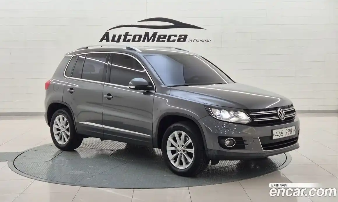 Volkswagen Tiguan 2014 2.0 гидро в Москве № 1982542, фото 5