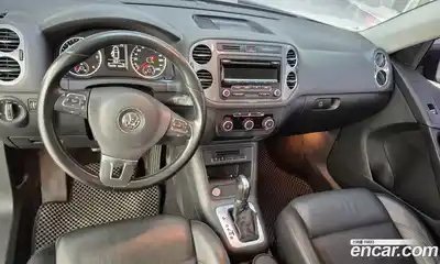 Volkswagen Tiguan 2014 2.0 гидро в Москве № 1982542, миниатюра 7