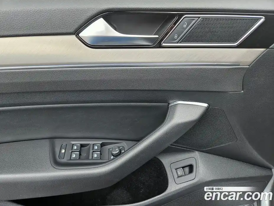 Volkswagen Arteon 2019 2.0 гидро в Москве № 1982643, фото 15