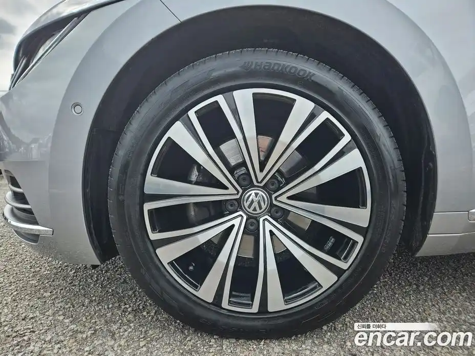 Volkswagen Arteon 2019 2.0 гидро в Москве № 1982643, фото 4