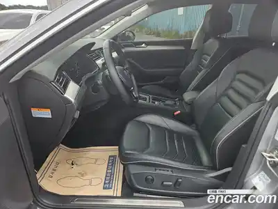 Volkswagen Arteon 2019 2.0 гидро в Москве № 1982643, миниатюра 7