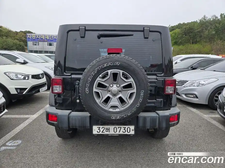 Jeep Wrangler 2016 3.6 гидро в Москве № 1982894, фото 6