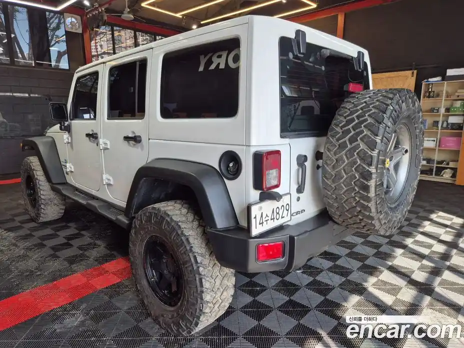 Jeep Wrangler 2012 2.8 гидро в Москве № 1982896, фото 11