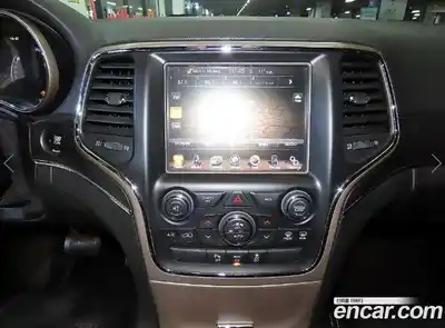 Jeep Cherokee 2015 3.0 гидро в Москве № 1982898, миниатюра 11