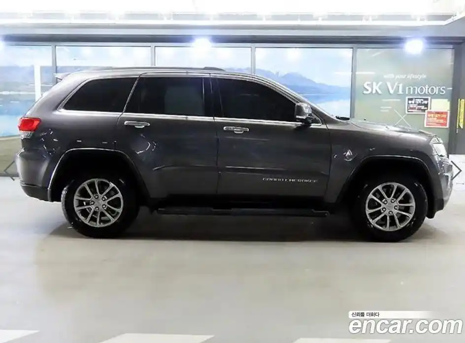 Jeep Cherokee 2015 3.0 гидро в Москве № 1982898, фото 3