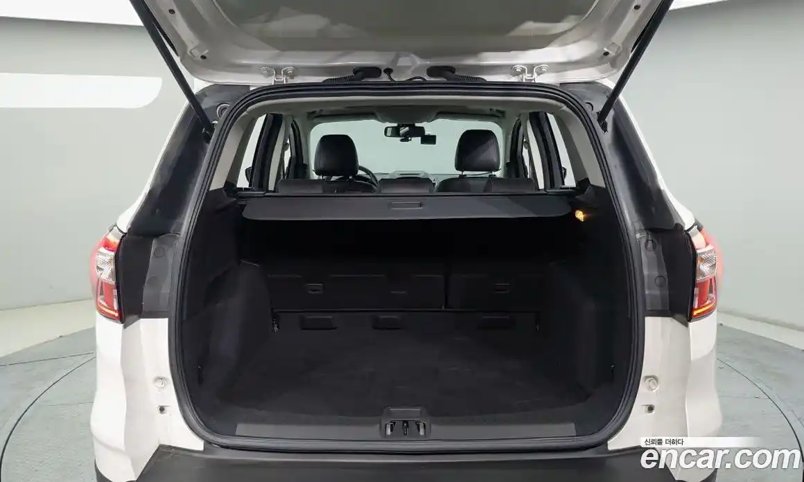 Ford Kuga 2017 2.0 гидро в Москве № 1983320, фото 15
