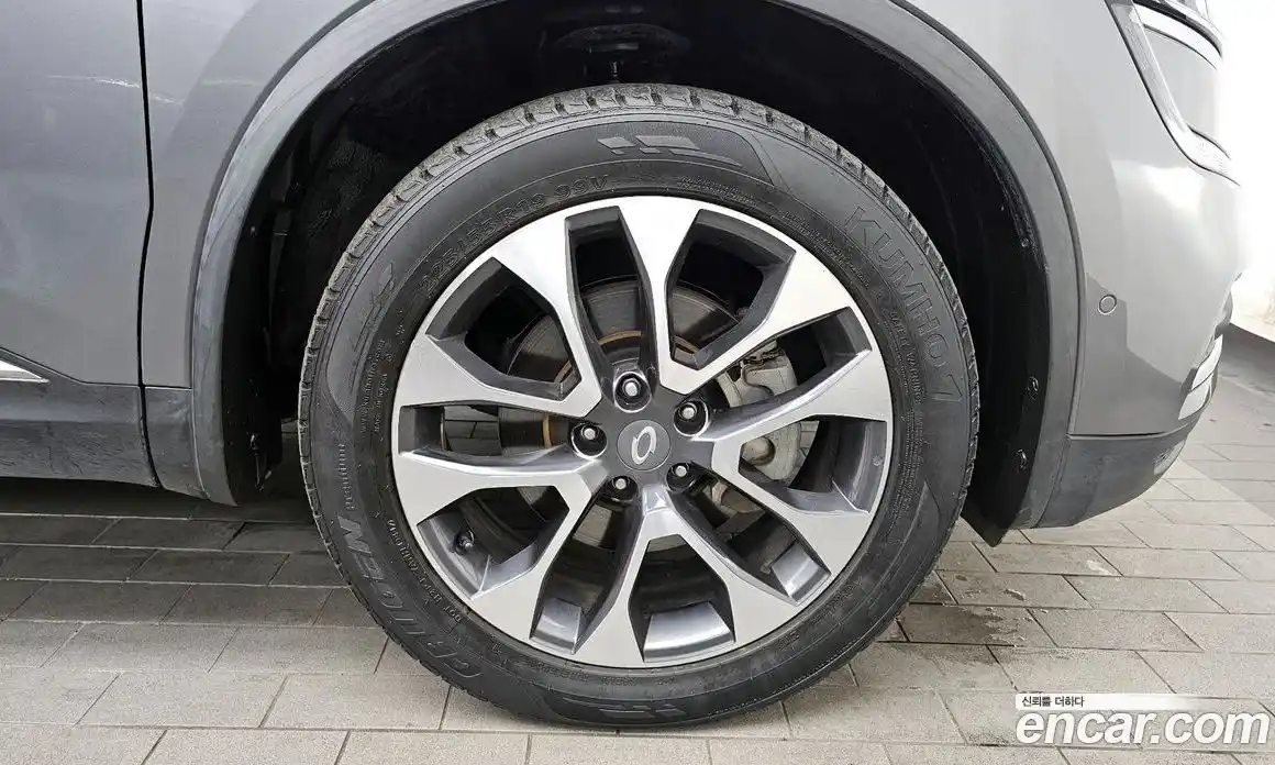 Renault QM6 2018 2.0 гидро в Москве № 207102, фото 5
