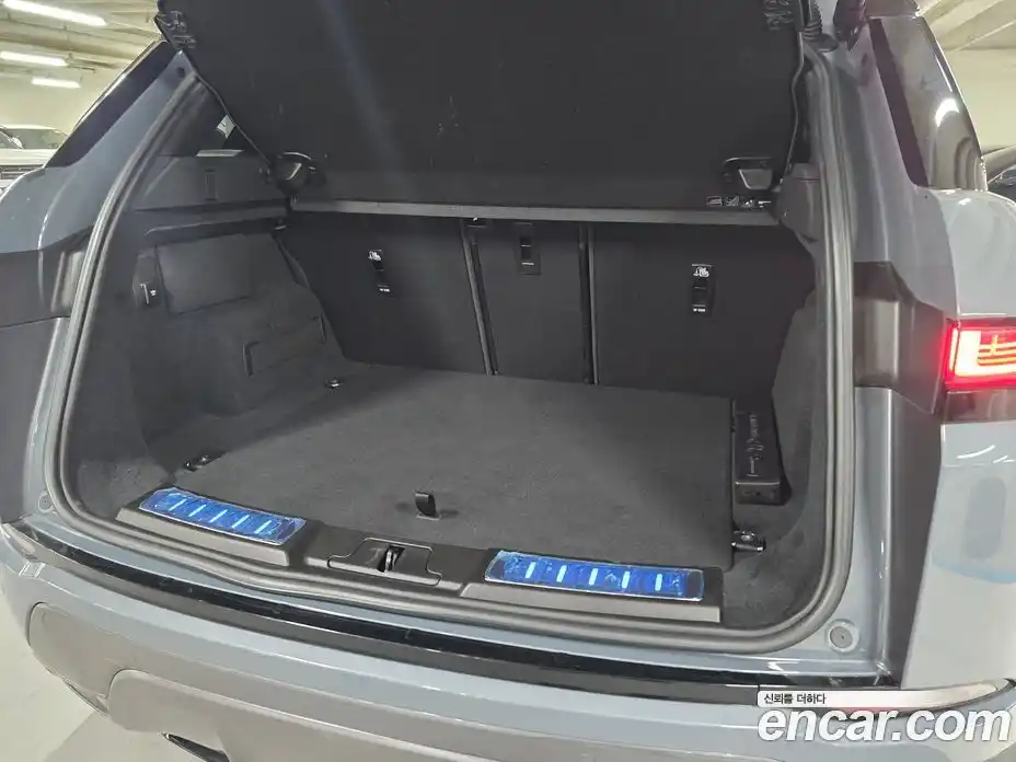 Land Rover Range-Rover Evoque 2019 2.0 гидро в Москве № 213378, фото 20