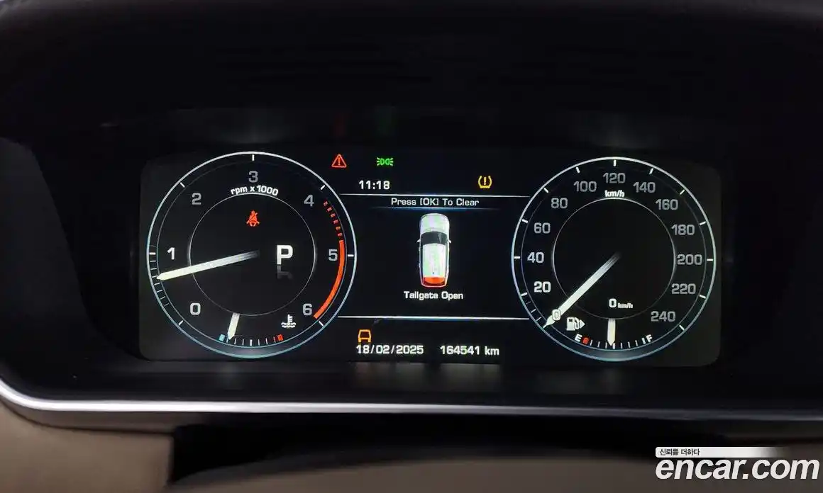 Land Rover Range-Rover 2014 4.4 гидро в Москве № 213718, фото 8