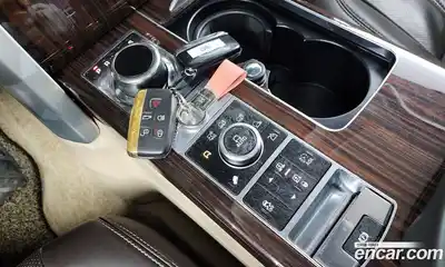 Land Rover Range-Rover 2014 4.4 гидро в Москве № 213718, миниатюра 9