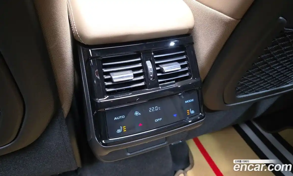 Renault Grand Koleos 2025 1.5 гидро в Москве № 219963, фото 18