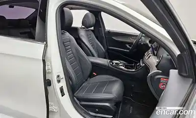 Mercedes-Benz E-Class 2019 2.0 гидро, миниатюра 12