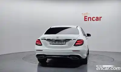 Mercedes-Benz E-Class 2019 2.0 гидро, миниатюра 4