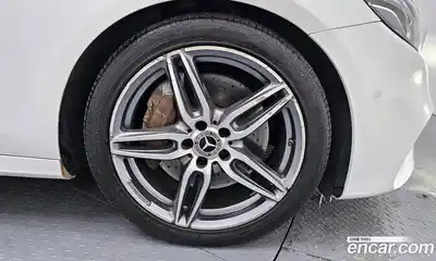 Mercedes-Benz E-Class 2019 2.0 гидро, миниатюра 5