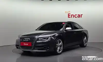 Audi S8, 2013