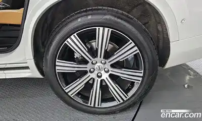 Volvo XC90 2023 2.0 гидро в Москве № 230563, миниатюра 5