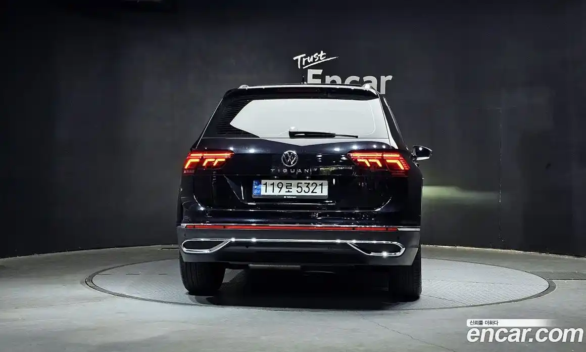 Volkswagen Tiguan 2022 2.0 гидро в Москве № 232064, фото 4