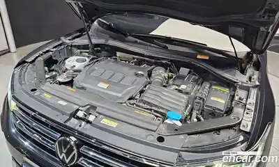 Volkswagen Tiguan 2022 2.0 гидро в Москве № 232064, миниатюра 6