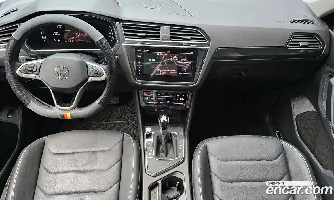 Volkswagen Tiguan 2022 2.0 гидро в Москве № 232064, фото 7